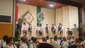 Read more about the article 90 Jahre Almrausch Kleinwallstadt